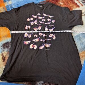 Vintage 90s glow in the dark eyes Halloween shirt